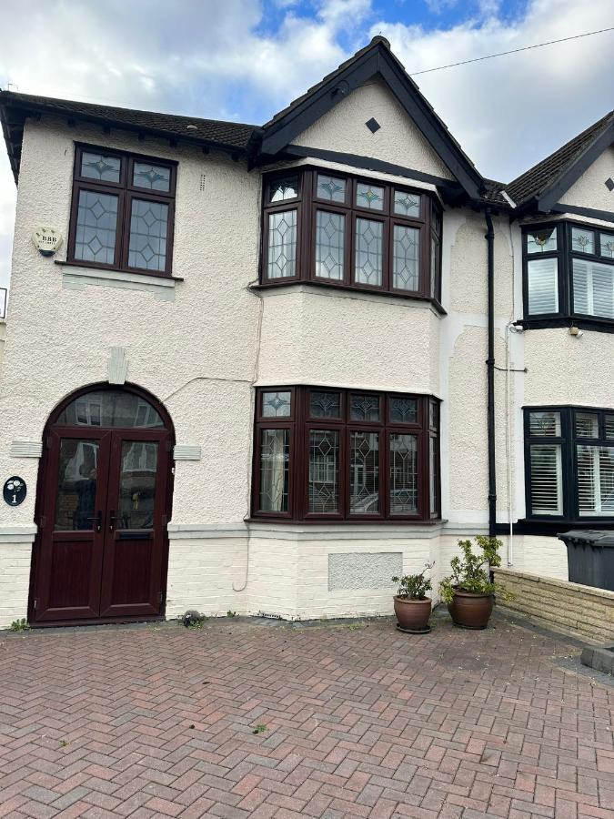 Amazing And Romantic O2 Arena 4 Bedrooms House Free Parking London Exteriör bild